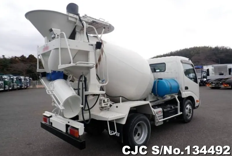 2023 Hino / Dutro Stock No. 134492