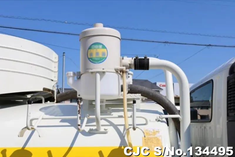 2017 Hino / Dutro Stock No. 134495