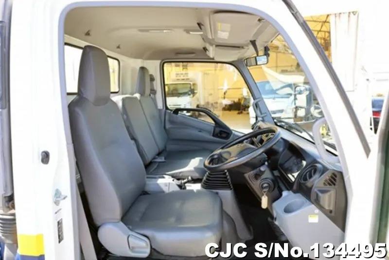 2017 Hino / Dutro Stock No. 134495