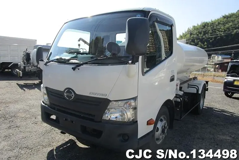 2016 Hino / Dutro Stock No. 134498