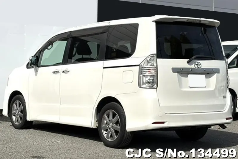 2009 Toyota / Voxy Stock No. 134499