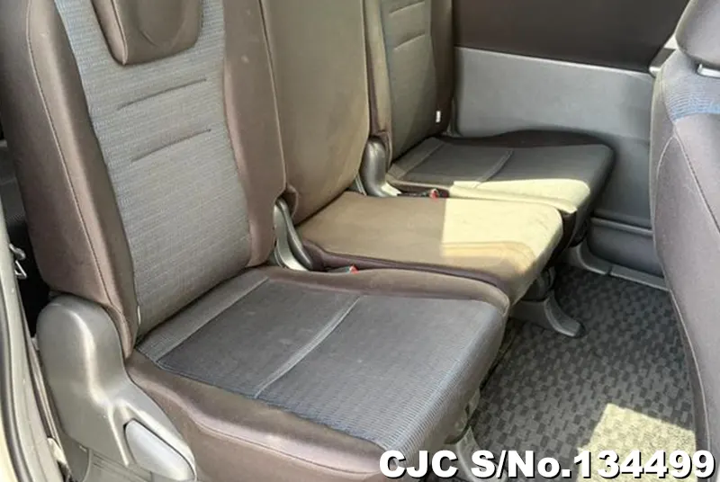 2009 Toyota / Voxy Stock No. 134499