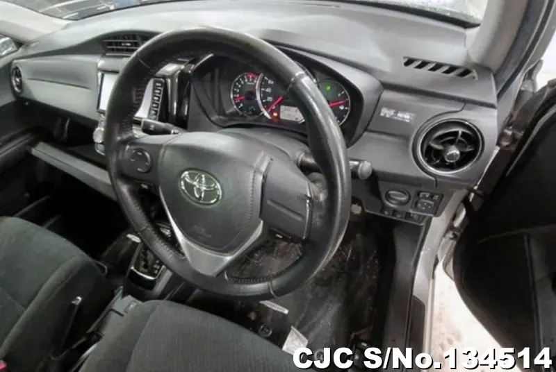 2017 Toyota / Corolla Axio Stock No. 134514