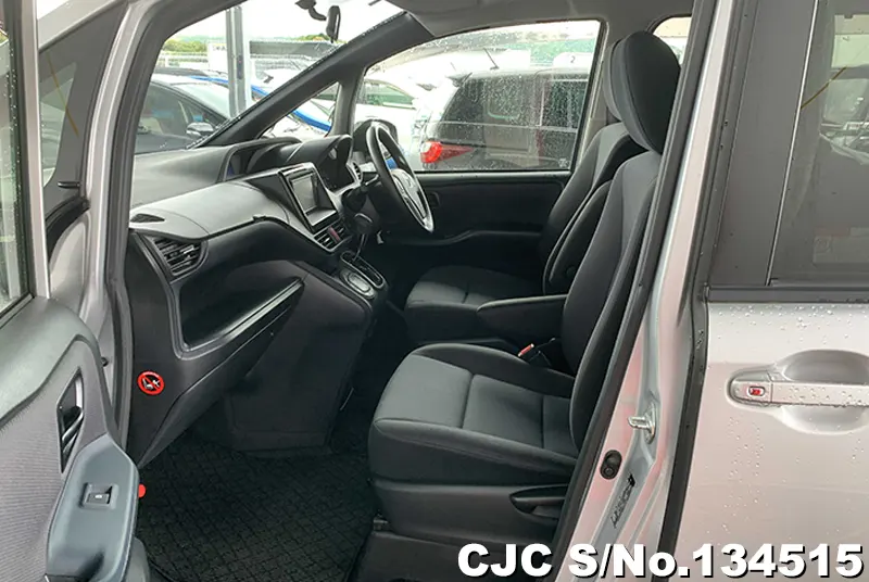 2016 Toyota / Noah Stock No. 134515
