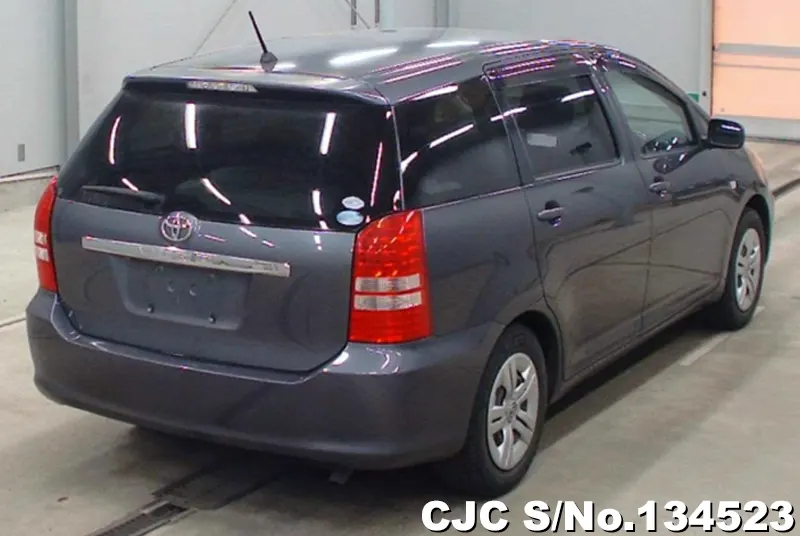 2005 Toyota / Wish Stock No. 134523
