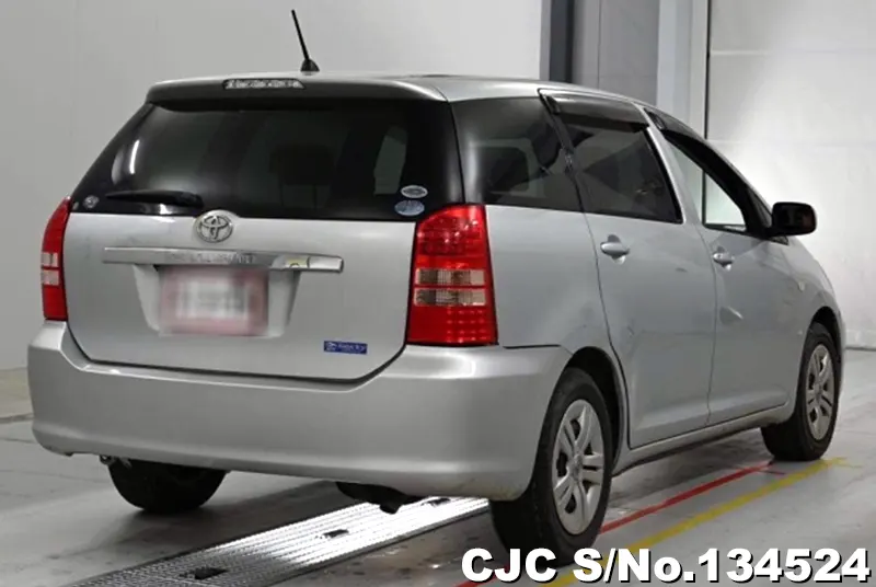 2005 Toyota / Wish Stock No. 134524