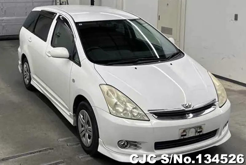 2003 Toyota / Wish Stock No. 134526