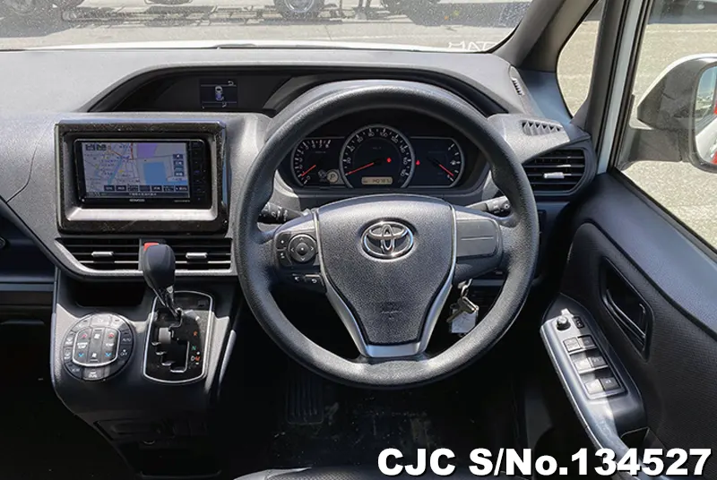 2016 Toyota / Noah Stock No. 134527