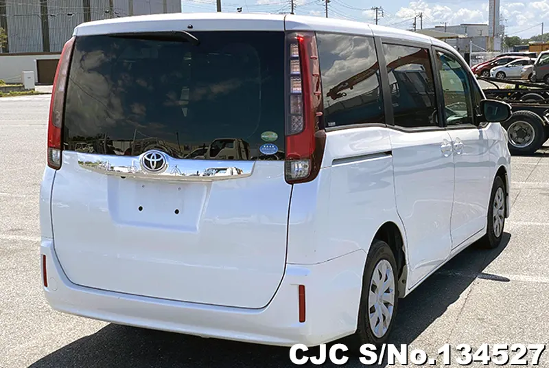 2016 Toyota / Noah Stock No. 134527