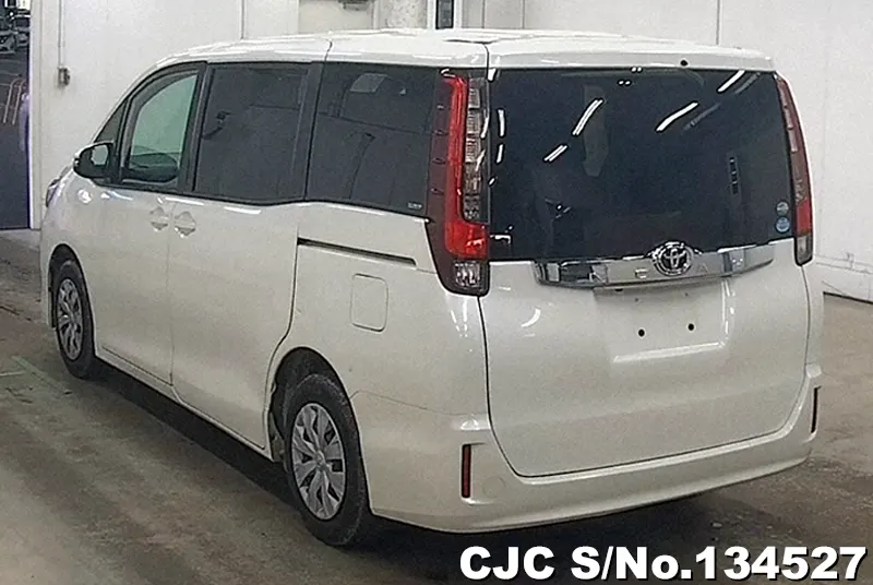 2016 Toyota / Noah Stock No. 134527