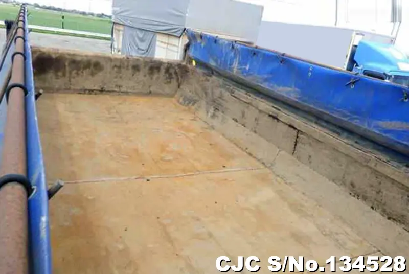 1994 Nissan / UD Stock No. 134528