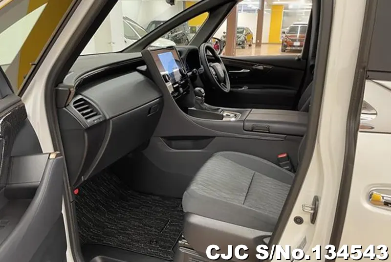 2025 Toyota / Alphard Stock No. 134543