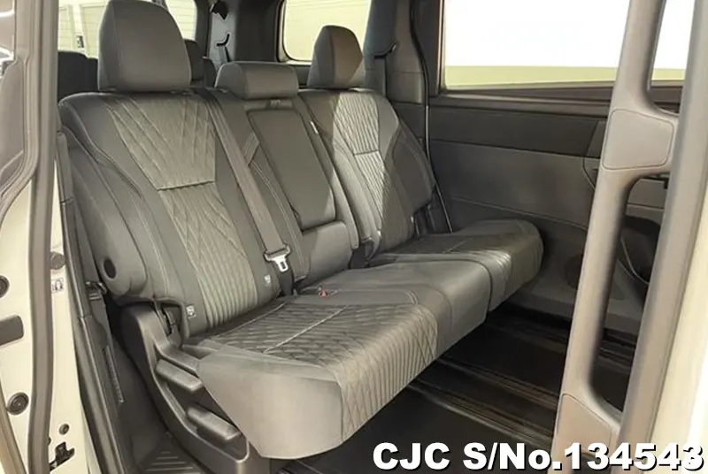 2025 Toyota / Alphard Stock No. 134543