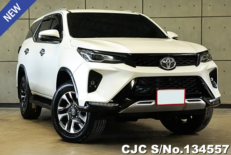 2020 Toyota / Fortuner Stock No. 134557