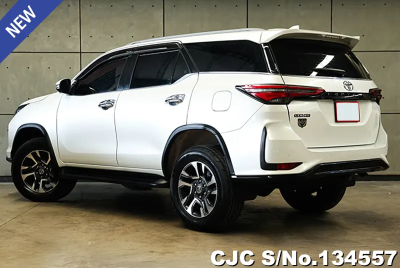 2020 Toyota / Fortuner Stock No. 134557