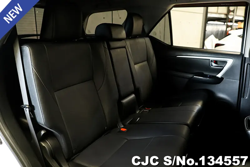 2020 Toyota / Fortuner Stock No. 134557