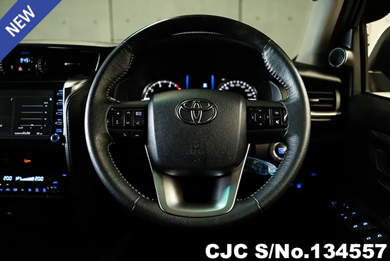 2020 Toyota / Fortuner Stock No. 134557