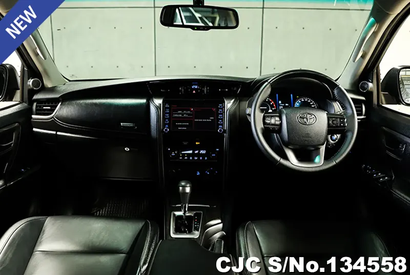 2021 Toyota / Fortuner Stock No. 134558