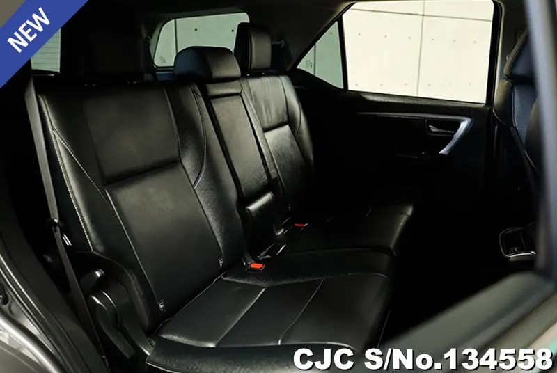 2021 Toyota / Fortuner Stock No. 134558