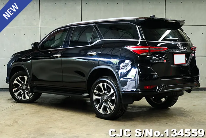 2021 Toyota / Fortuner Stock No. 134559