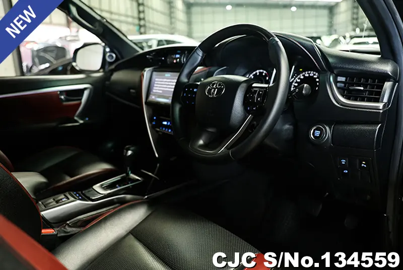 2021 Toyota / Fortuner Stock No. 134559