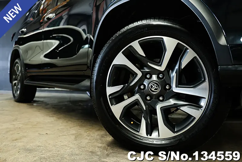 2021 Toyota / Fortuner Stock No. 134559