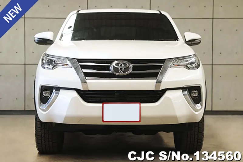 2019 Toyota / Fortuner Stock No. 134560
