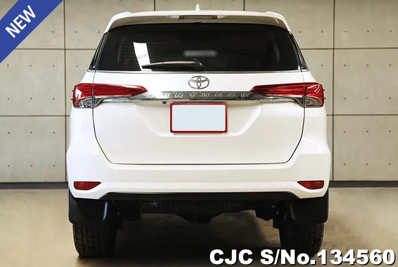 2019 Toyota / Fortuner Stock No. 134560