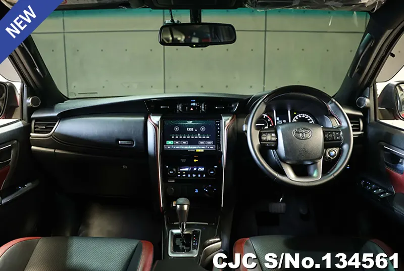 2021 Toyota / Fortuner Stock No. 134561