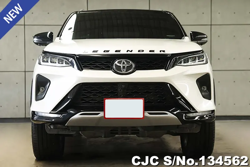 2021 Toyota / Fortuner Stock No. 134562