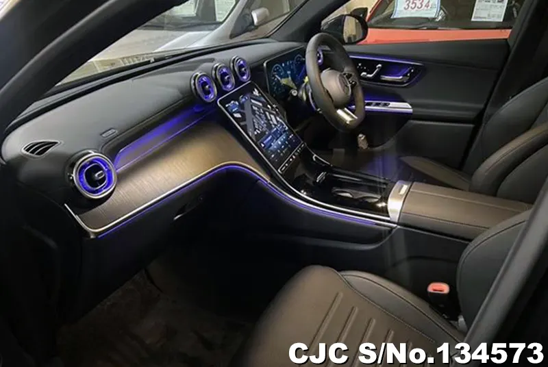 2025 Mercedes Benz / GLC Class Stock No. 134573