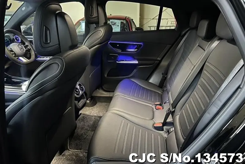 2025 Mercedes Benz / GLC Class Stock No. 134573