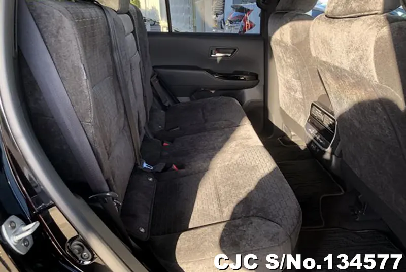 2025 Toyota / Land Cruiser Stock No. 134577