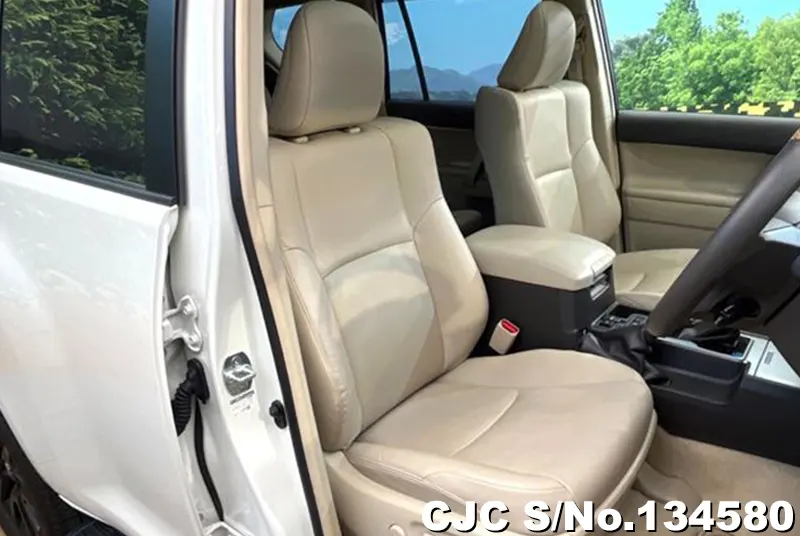 2023 Toyota / Land Cruiser Prado Stock No. 134580