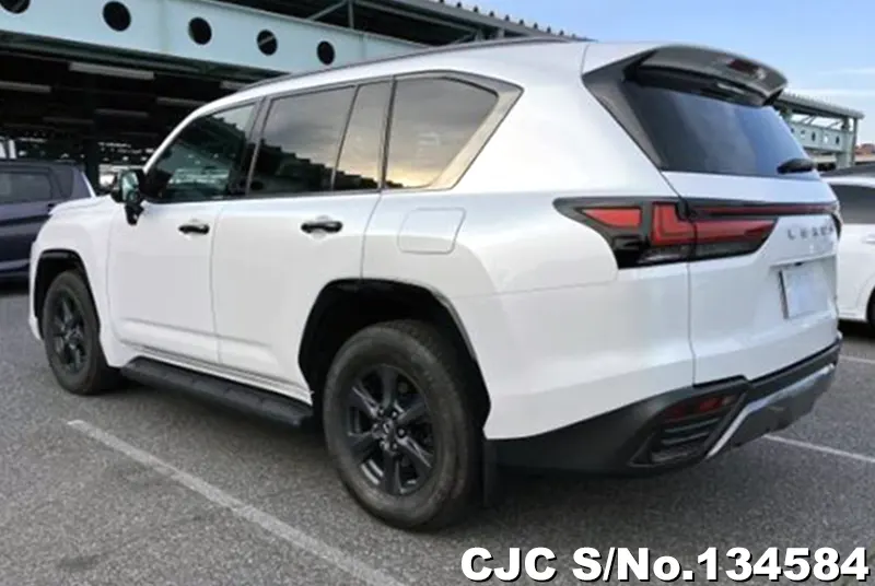 2023 Lexus / LX 600 Stock No. 134584
