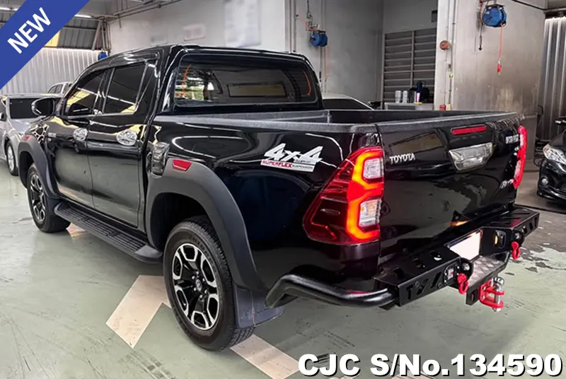 2021 Toyota / Hilux / Revo Stock No. 134590