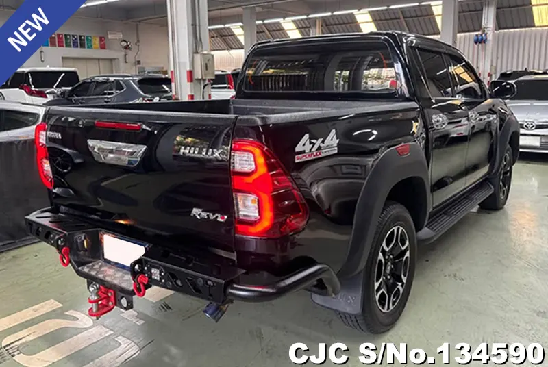 2021 Toyota / Hilux / Revo Stock No. 134590