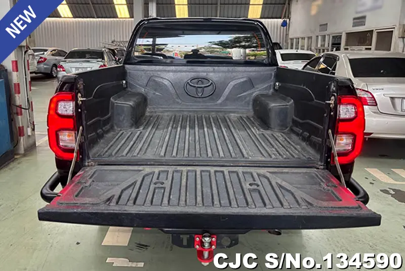 2021 Toyota / Hilux / Revo Stock No. 134590