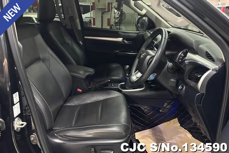2021 Toyota / Hilux / Revo Stock No. 134590