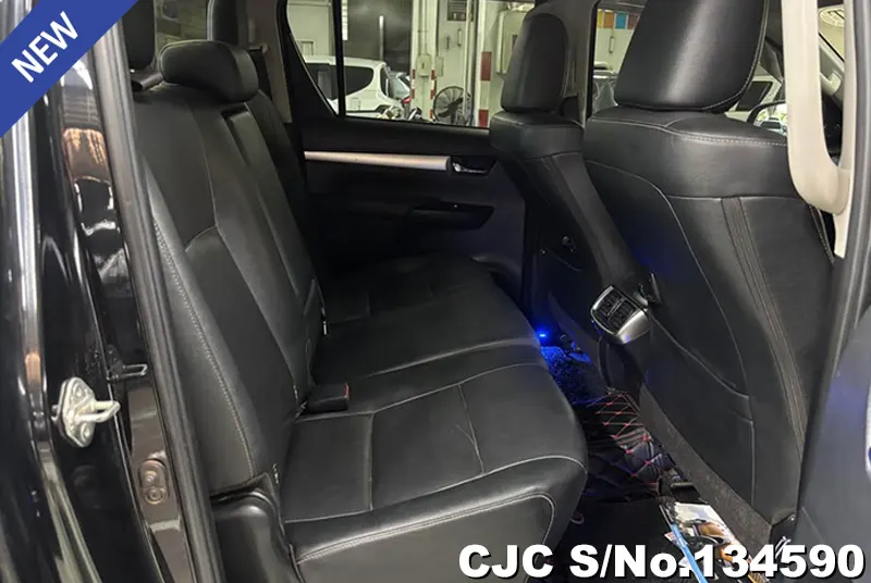 2021 Toyota / Hilux / Revo Stock No. 134590