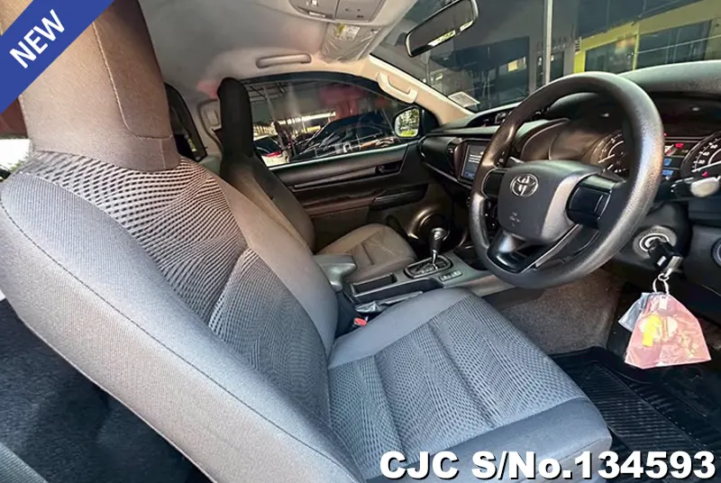 2023 Toyota / Hilux / Revo Stock No. 134593