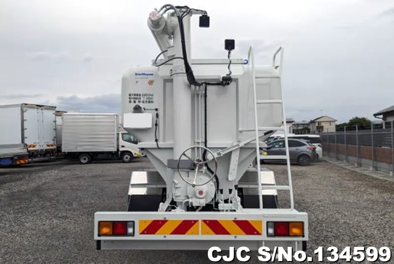 2025 Mitsubishi / Fuso Fighter Stock No. 134599