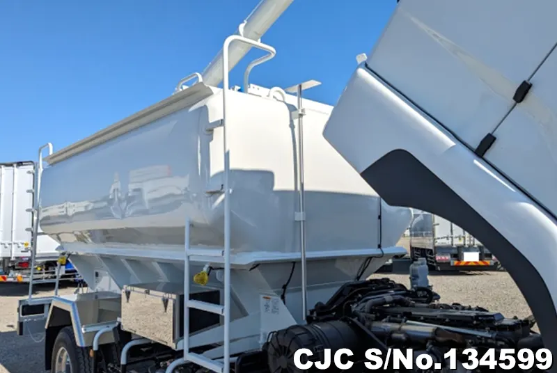 2025 Mitsubishi / Fuso Fighter Stock No. 134599