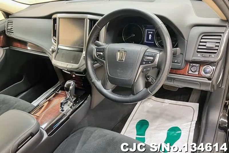 2016 Toyota / Crown Stock No. 134614