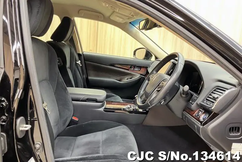 2016 Toyota / Crown Stock No. 134614