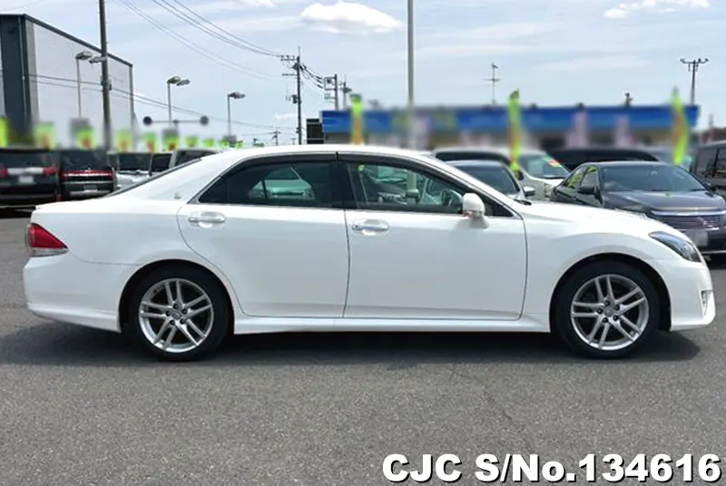 2012 Toyota / Crown Stock No. 134616
