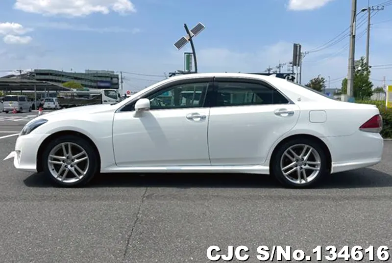 2012 Toyota / Crown Stock No. 134616