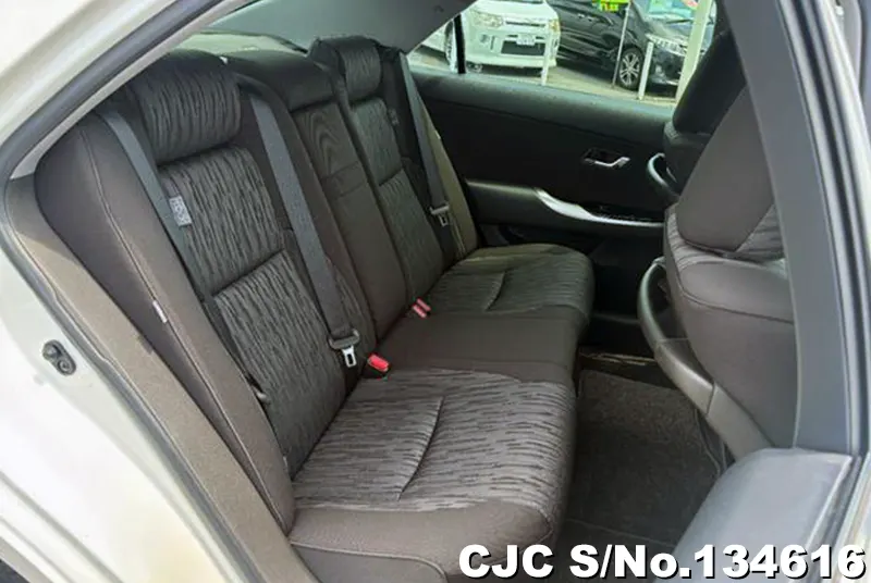 2012 Toyota / Crown Stock No. 134616