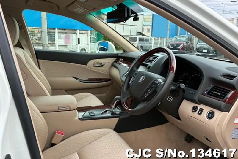 2009 Toyota / Crown Stock No. 134617