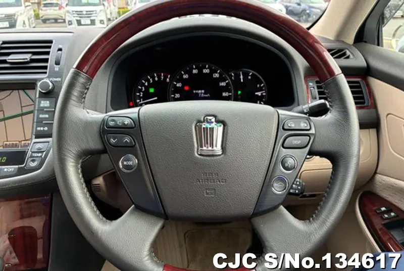 2009 Toyota / Crown Stock No. 134617